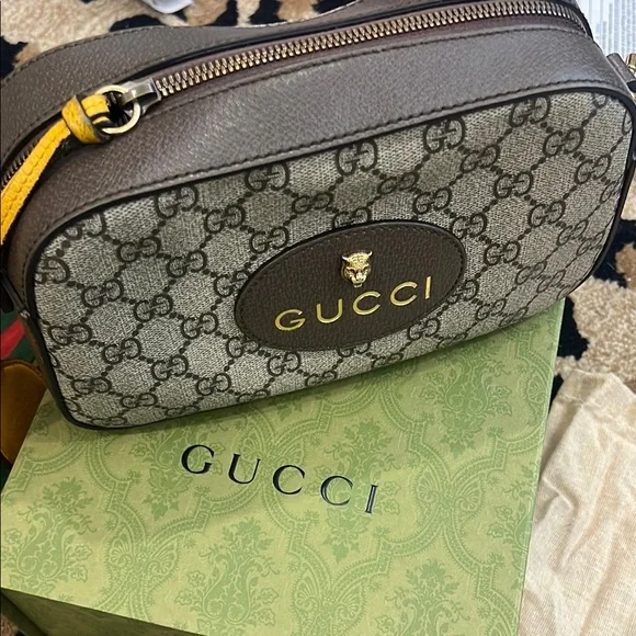 Gucci Neo Vintage GG Supreme messenger bag - Picture 12 of 15